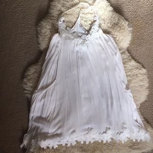 Lulu’s White Summer Dress